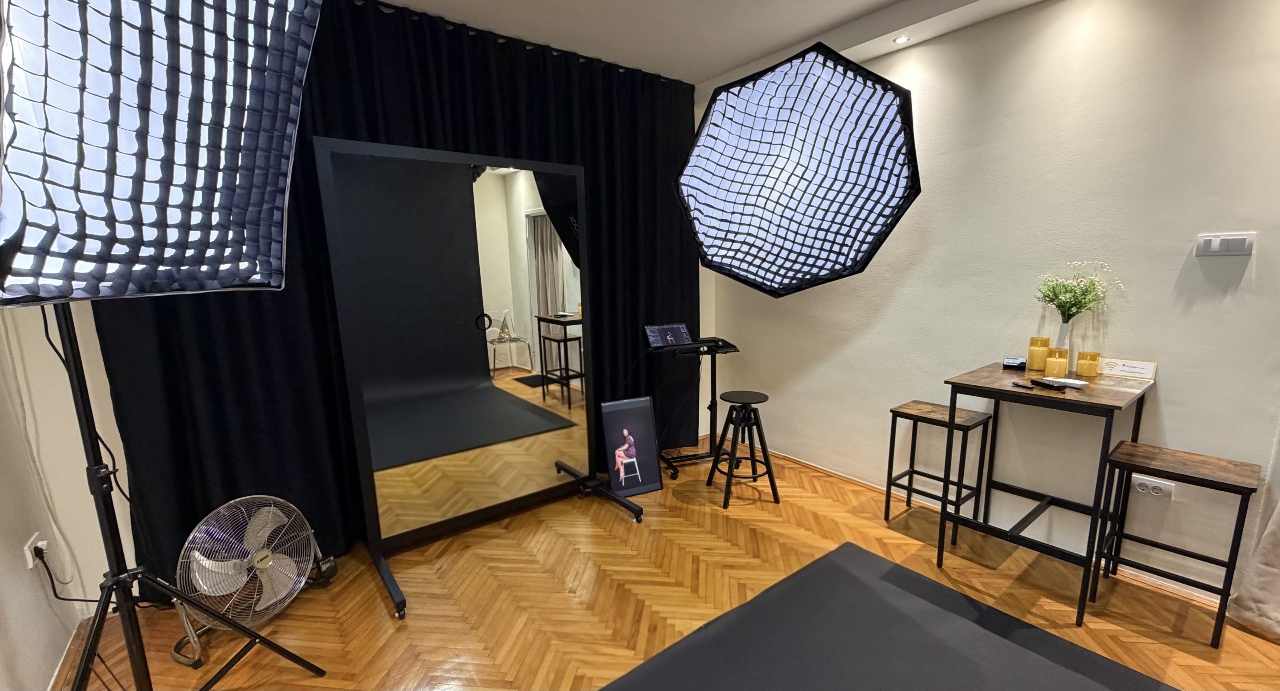 LUMEN Self Photo Studio